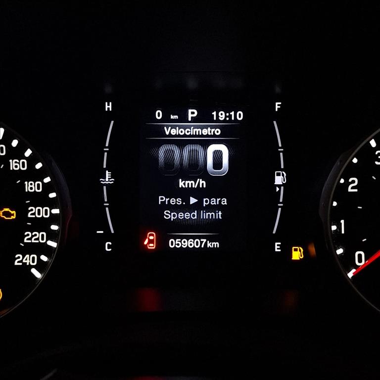 TORO 1.8 16V EVO FLEX FREEDOM AT610