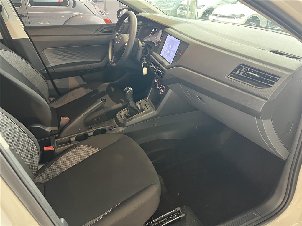 POLO 1.0 MPI TRACK MANUAL15