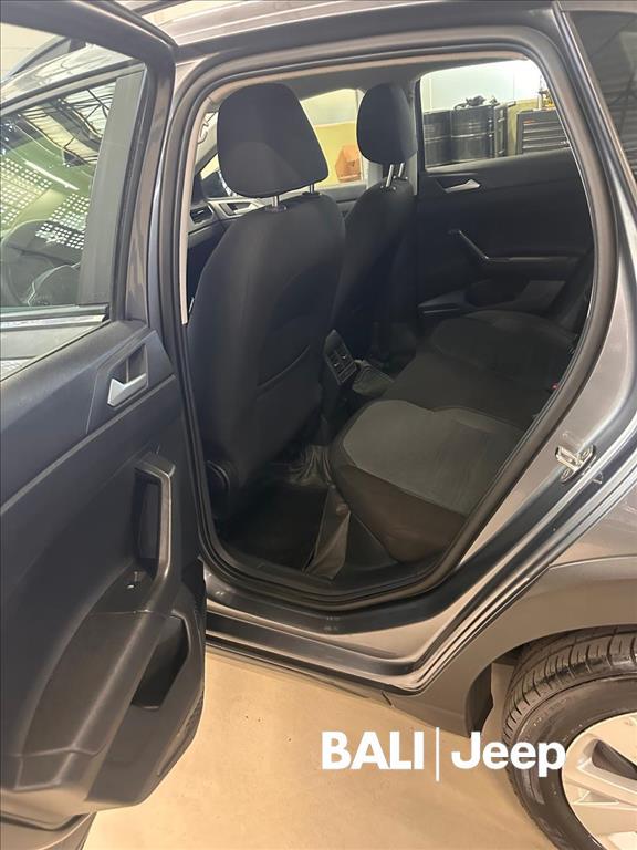 NIVUS 1.0 200 TSI TOTAL FLEX COMFORTLINE AUTOMÁTICO9