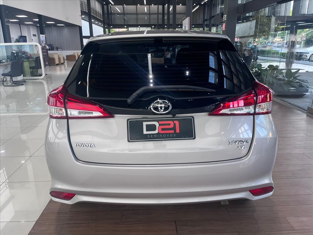 Toyota-YARIS-1.3 16V FLEX XL PLUS TECH MULTIDRIVE