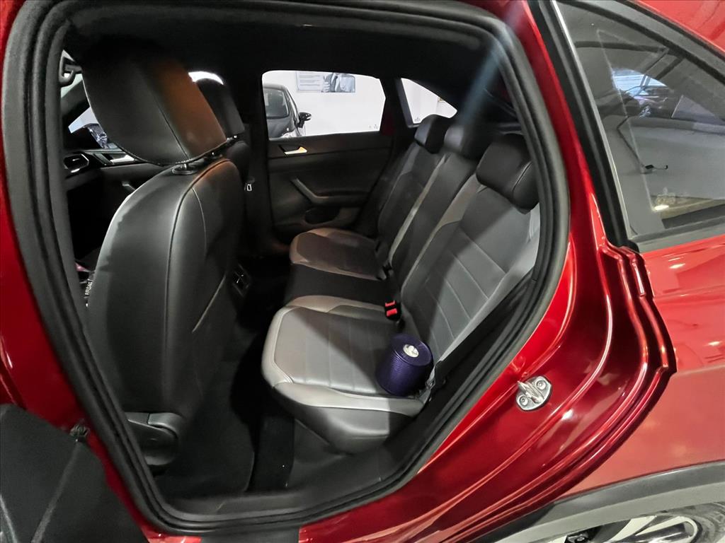 NIVUS 1.0 200 TSI TOTAL FLEX HIGHLINE AUTOMÁTICO8