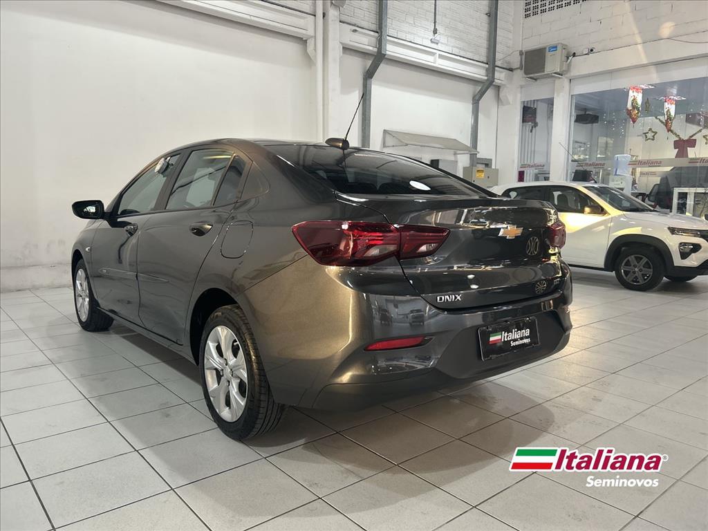 ONIX PLUS 1.0 TURBO FLEX LTZ AUTOMÁTICO2