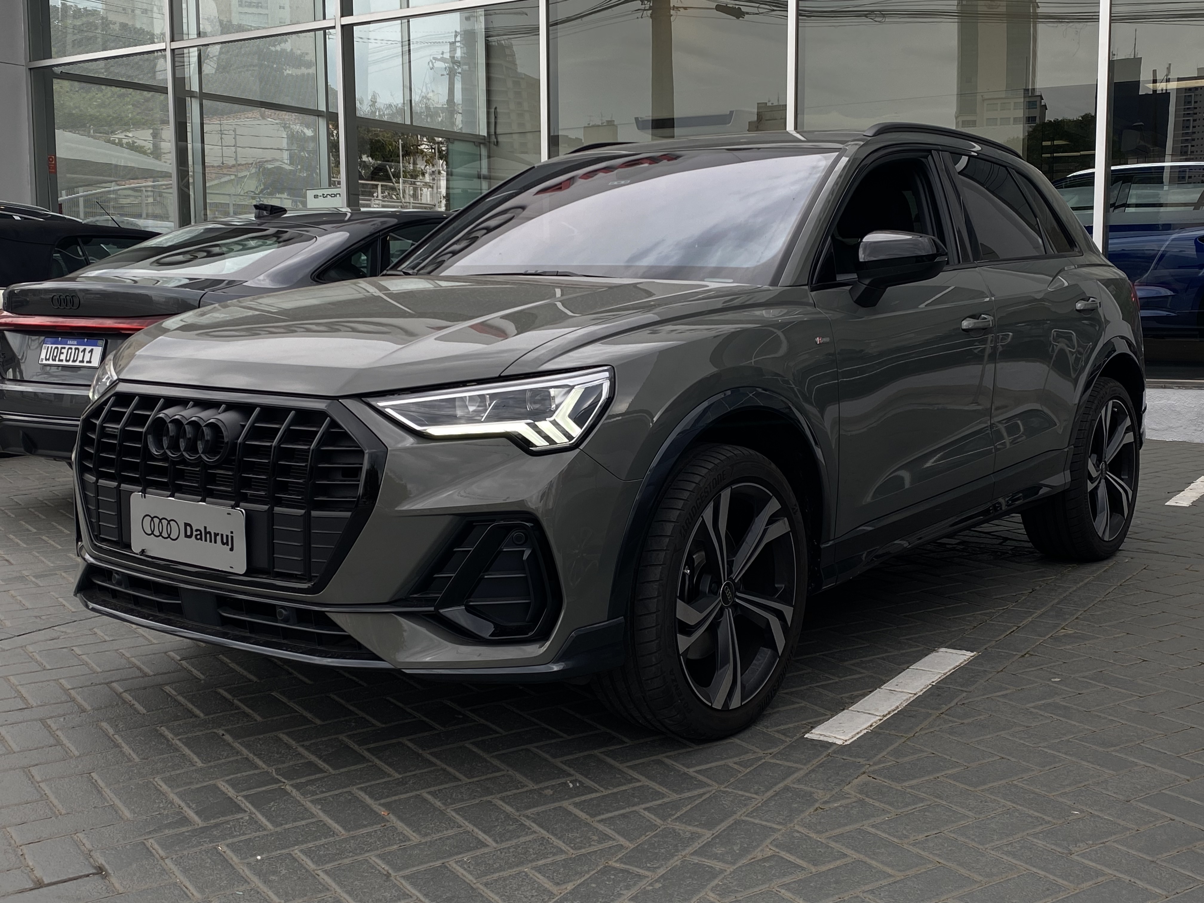Q3 2.0 40 TFSI GASOLINA PERFORMANCE BLACK QUATTRO TIPTRONIC4