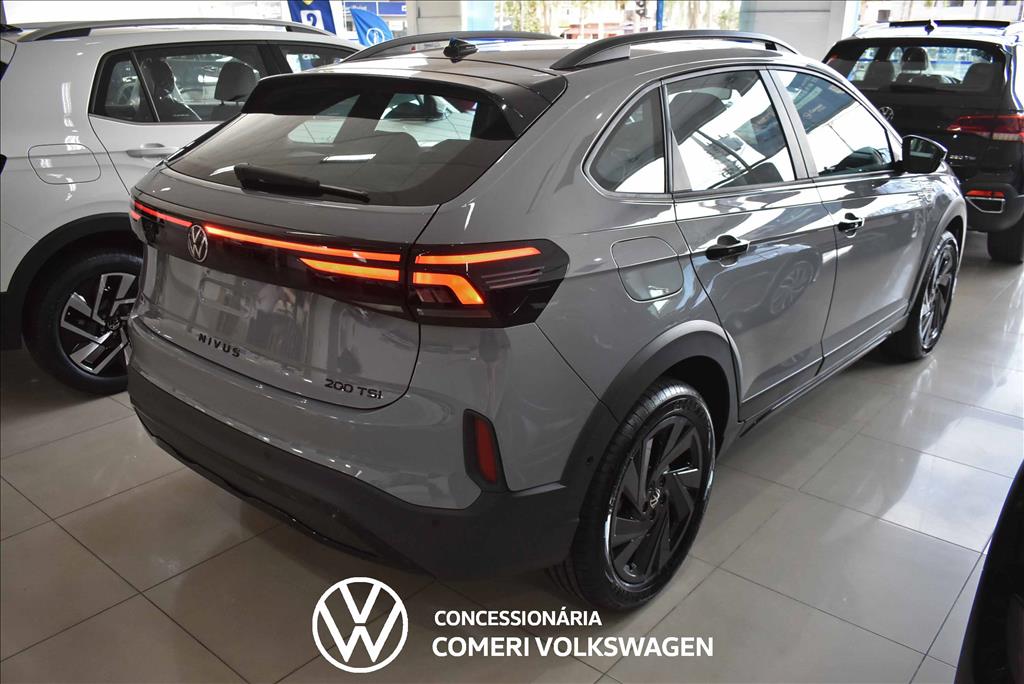 NIVUS 1.0 200 TSI TOTAL FLEX HIGHLINE AUTOMÁTICO3