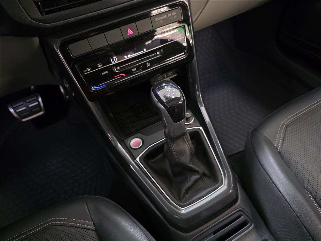 T-CROSS 1.4 250 TSI TOTAL FLEX HIGHLINE AUTOMÁTICO11