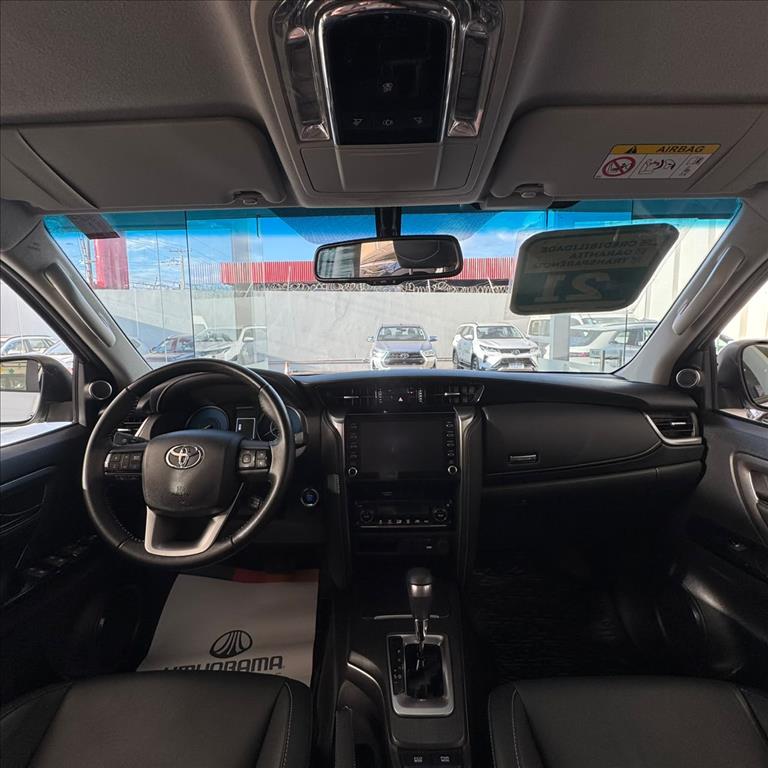 HILUX SW4 2.7 VVT-i FLEX SRV 7L 4X2 AUTOMÁTICO11
