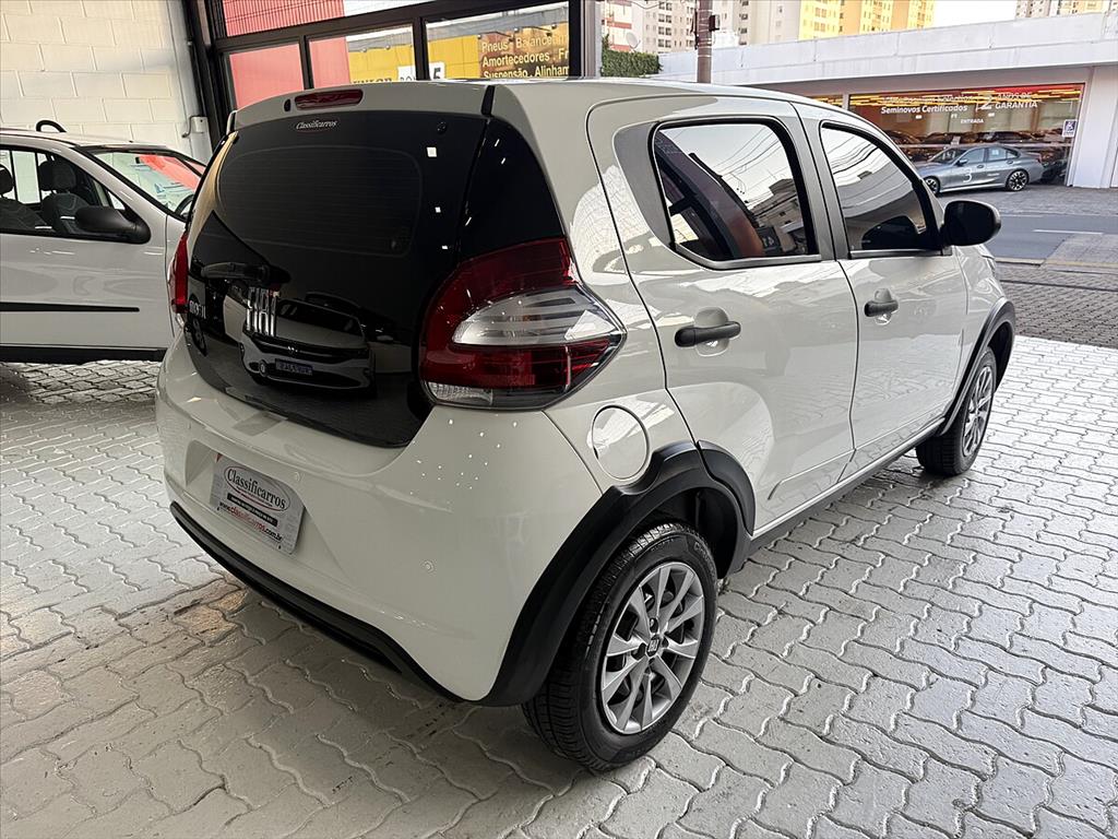 Fiat Mobi - 1.0 EVO FLEX LIKE. MANUAL