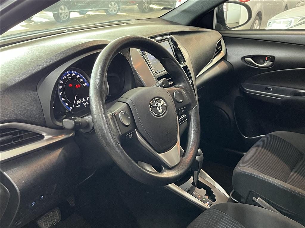 YARIS 1.5 16V FLEX XL PLUS CONNECT MULTIDRIVE7