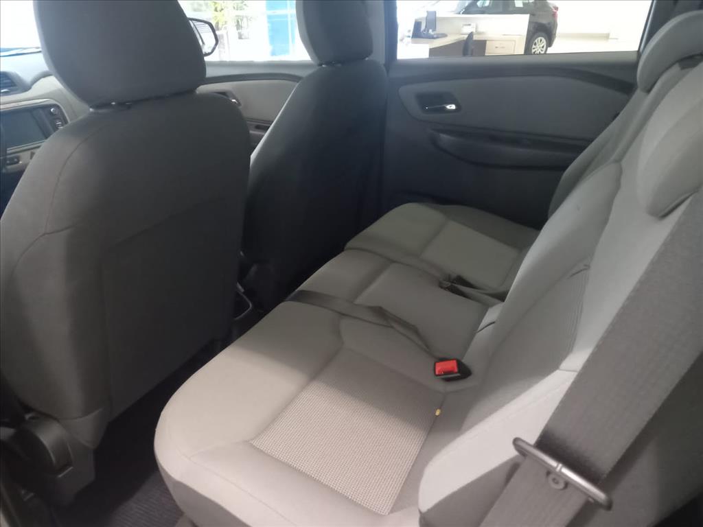 SPIN 1.8 LTZ 8V FLEX 4P MANUAL SPIN 1.8 LTZ 8V FLEX 4P MANUAL
