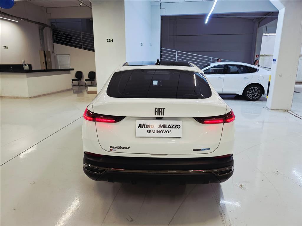 FASTBACK 1.0 TURBO 200 HYBRID IMPETUS CVT9