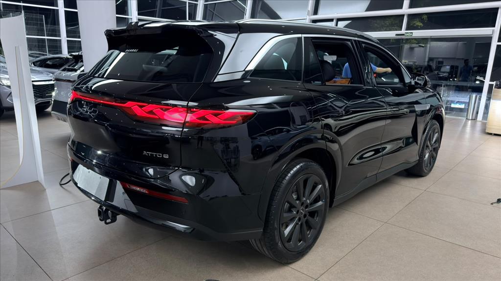 ATTO 8 1.5 TURBO PHEV AWD AUTOMÁTICO6
