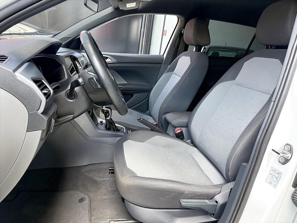 Volkswagen T-Cross - 1.0 200 TSI TOTAL FLEX COMFORTLINE AUTOMÁTICO