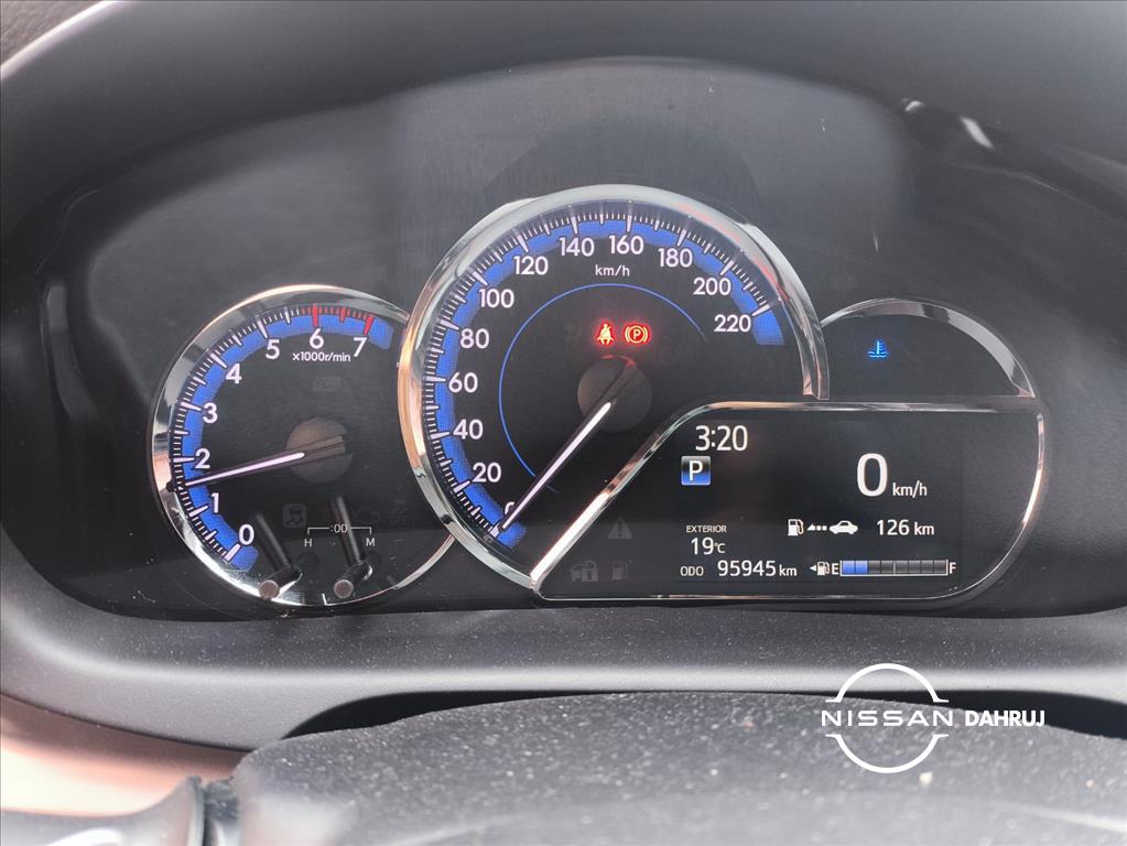 YARIS 1.5 16V FLEX SEDAN XLS CONNECT MULTIDRIVE5
