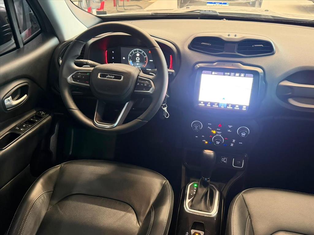 RENEGADE 1.3 T270 TURBO FLEX LONGITUDE AT68
