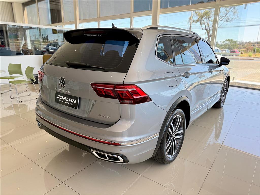 TIGUAN 2.0 300 TSI GASOLINA ALLSPACE R-LINE AUTOMÁTICO