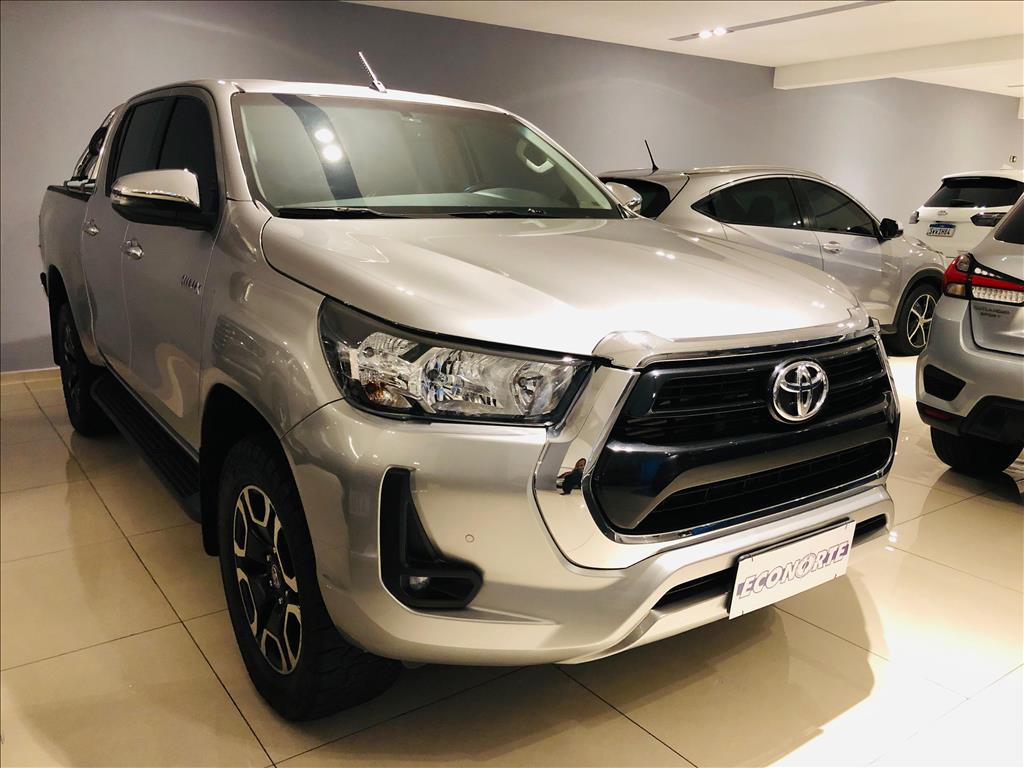 HILUX 2.8 D-4D TURBO DIESEL CD SRV 4X4 AUTOMÁTICO2