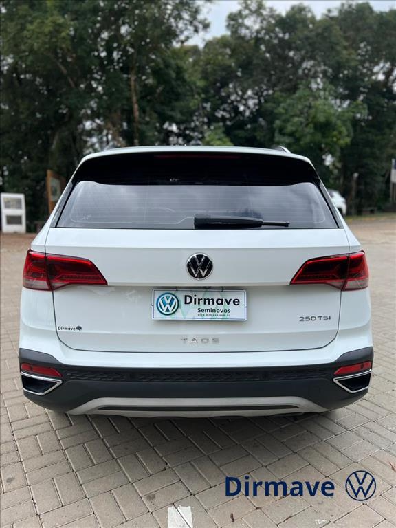 TAOS 1.4 250 TSI TOTAL FLEX COMFORTLINE AUTOMÁTICO7