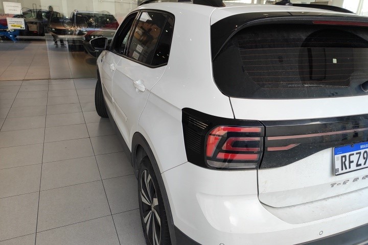 T-CROSS 1.0 200 TSI TOTAL FLEX COMFORTLINE AUTOMÁTICO