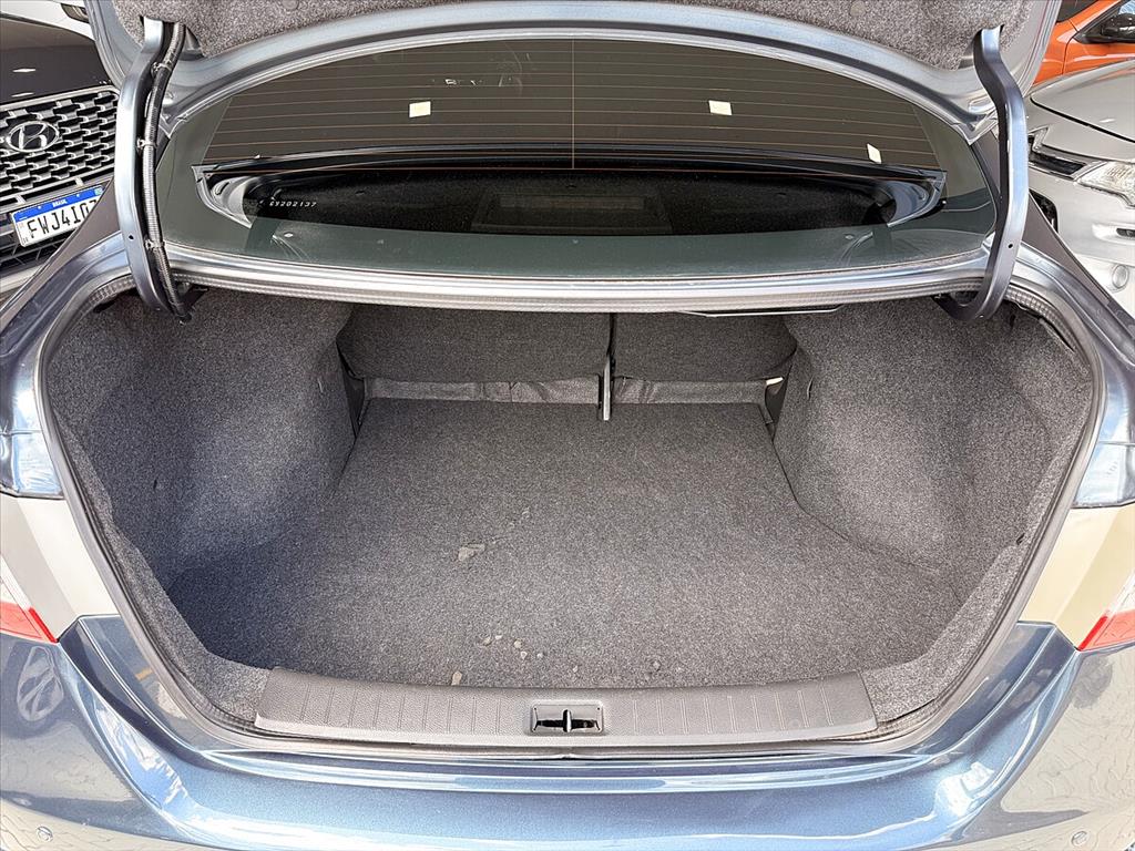 Nissan Sentra - 2.0 SV 16V FLEX 4P AUTOMÁTICO