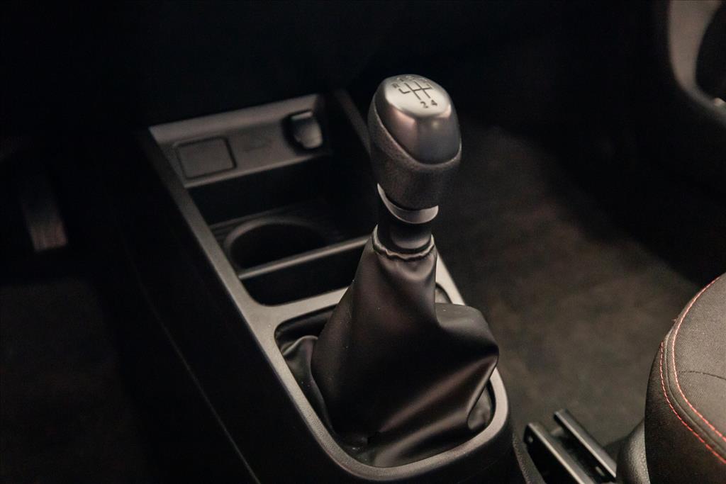 Renault-KWID-1.0 12V SCE FLEX ZEN MANUAL