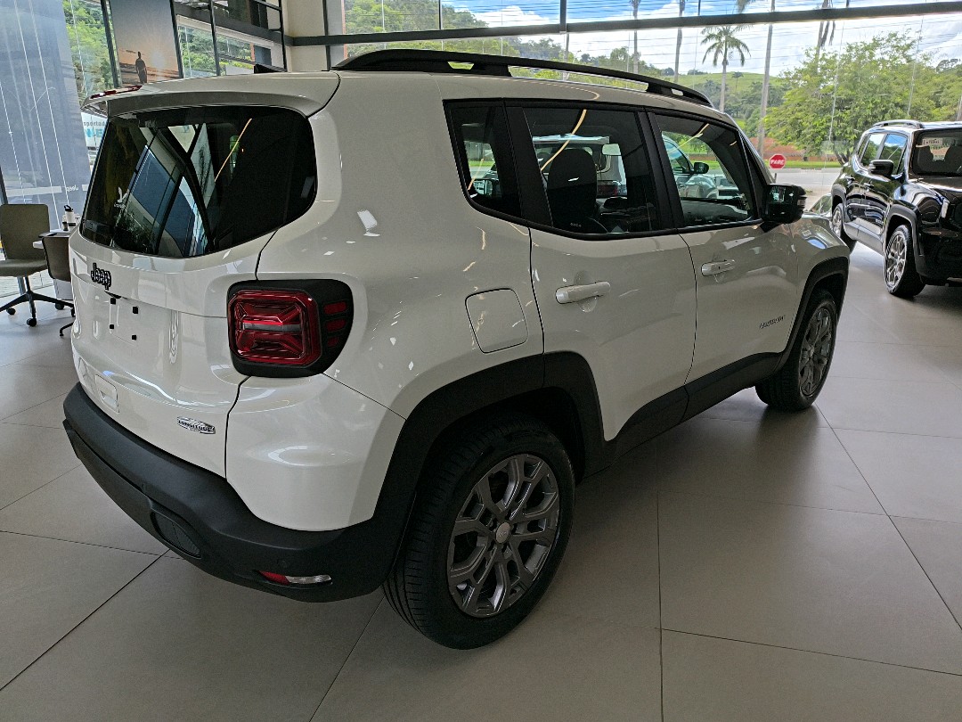 RENEGADE 1.3 T270 TURBO FLEX LONGITUDE AT62