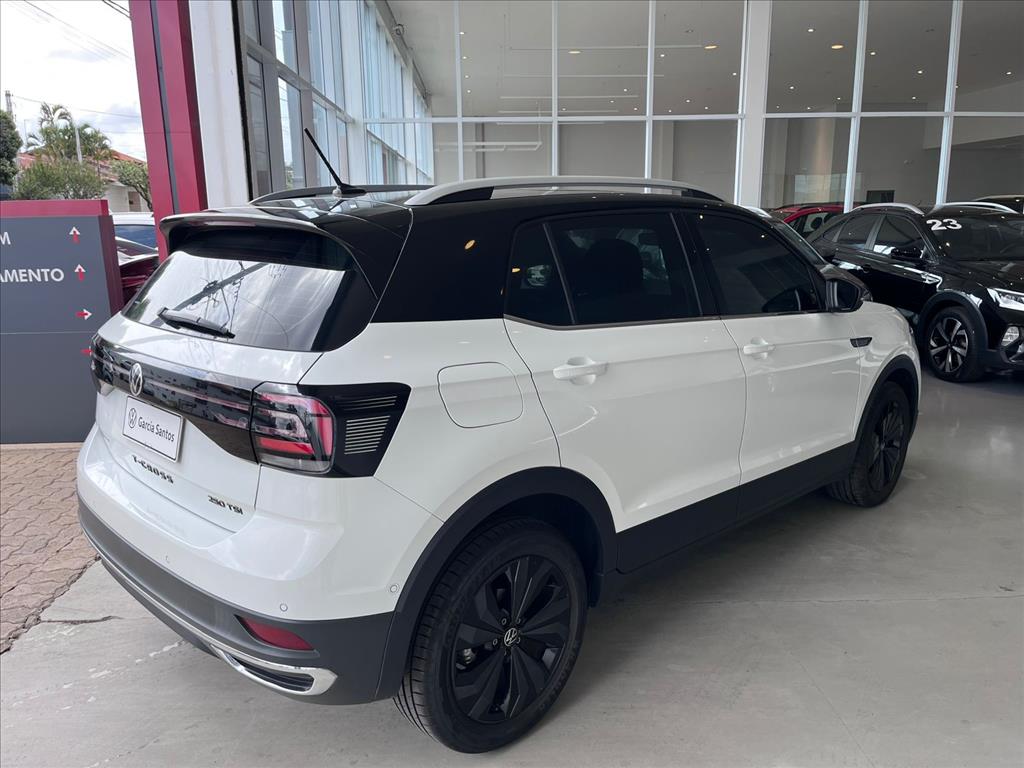 T-CROSS 1.4 250 TSI TOTAL FLEX HIGHLINE AUTOMÁTICO3