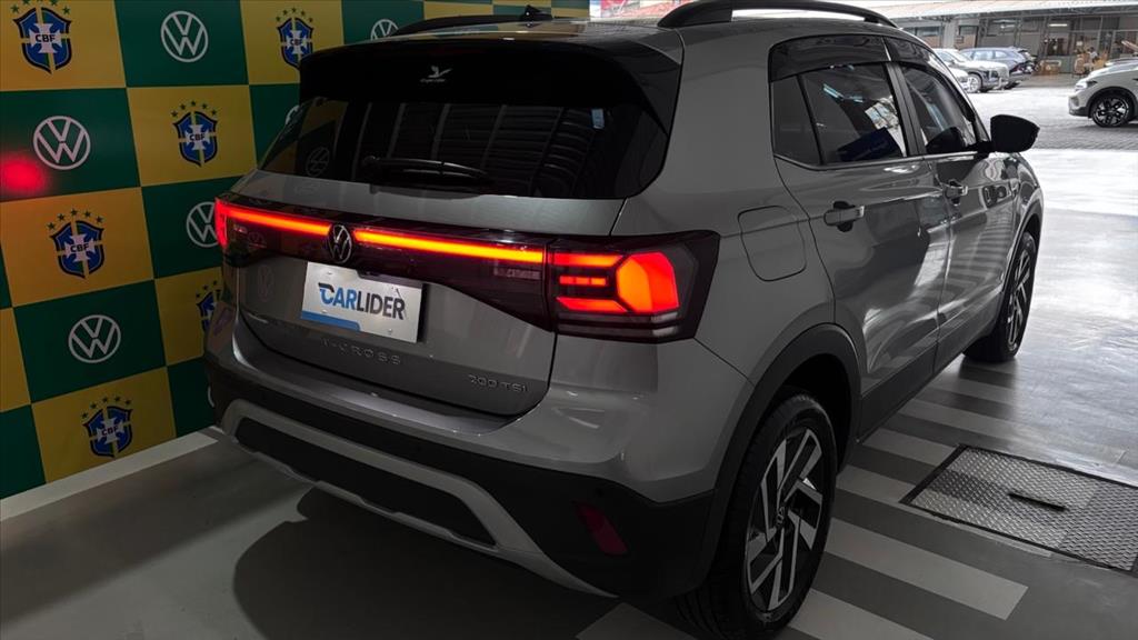 T-CROSS 1.0 200 TSI TOTAL FLEX COMFORTLINE AUTOMÁTICO1