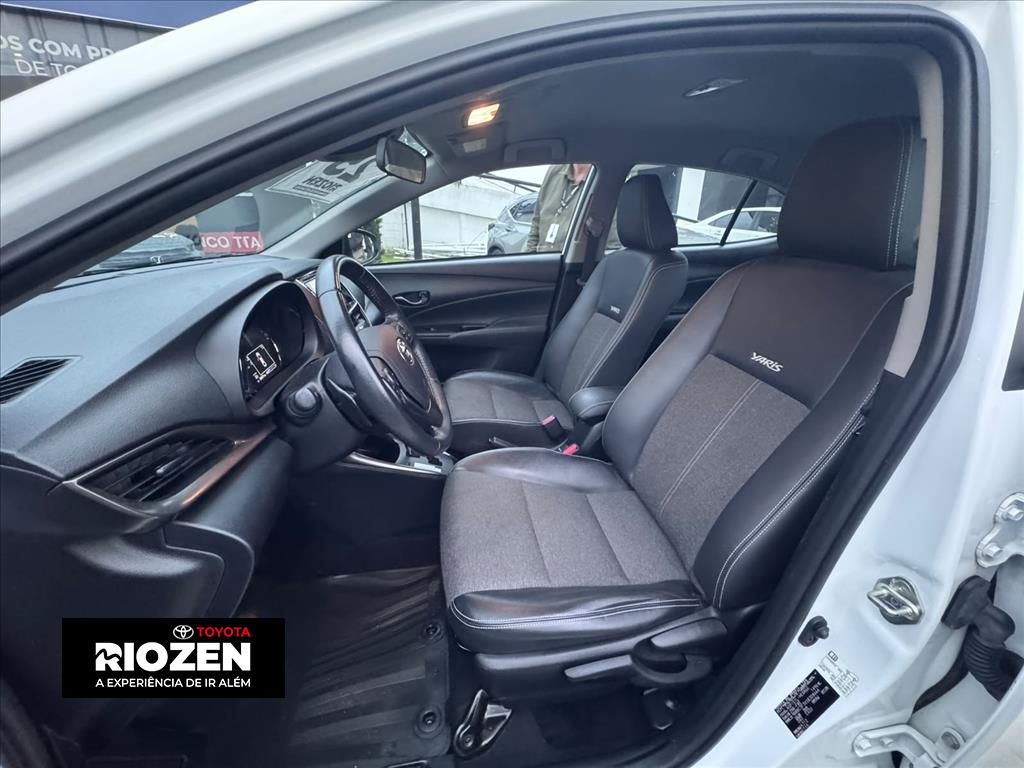 YARIS 1.5 16V FLEX SEDAN XS MULTIDRIVE7
