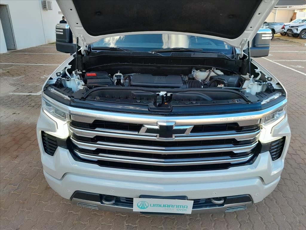 SILVERADO 5.3 V8 GASOLINA 1500 HIGH COUNTRY 4X4 AUTOMÁTICO11