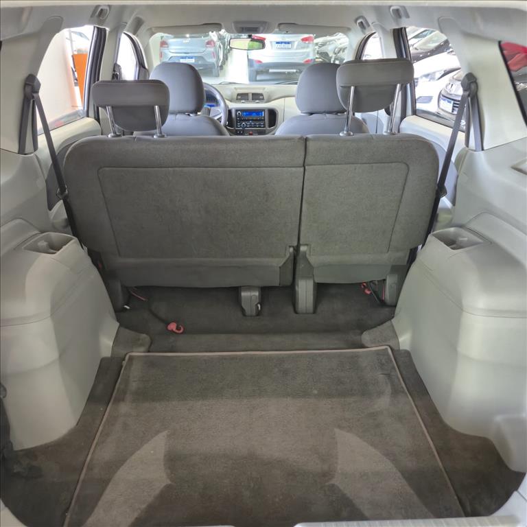 SPIN 1.8 LT 8V FLEX 4P MANUAL13