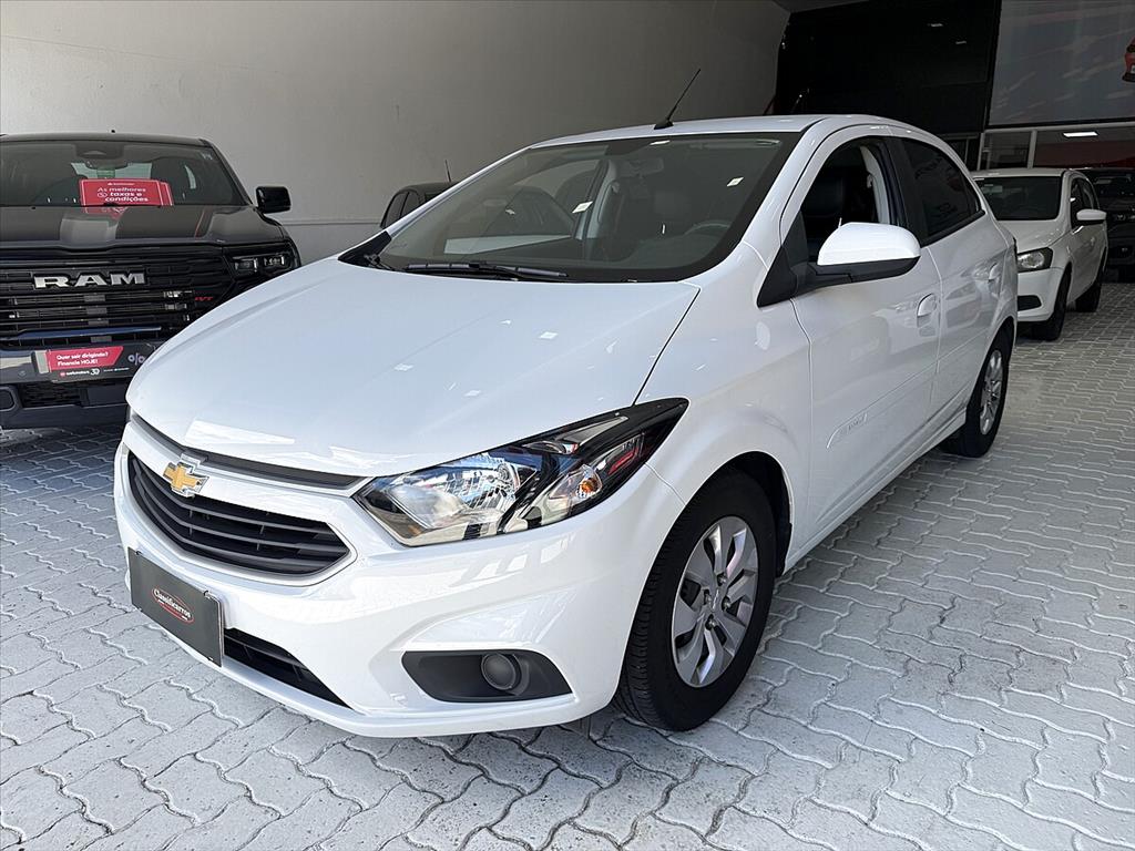 Chevrolet Onix - 1.0 MPFI LT 8V FLEX 4P MANUAL