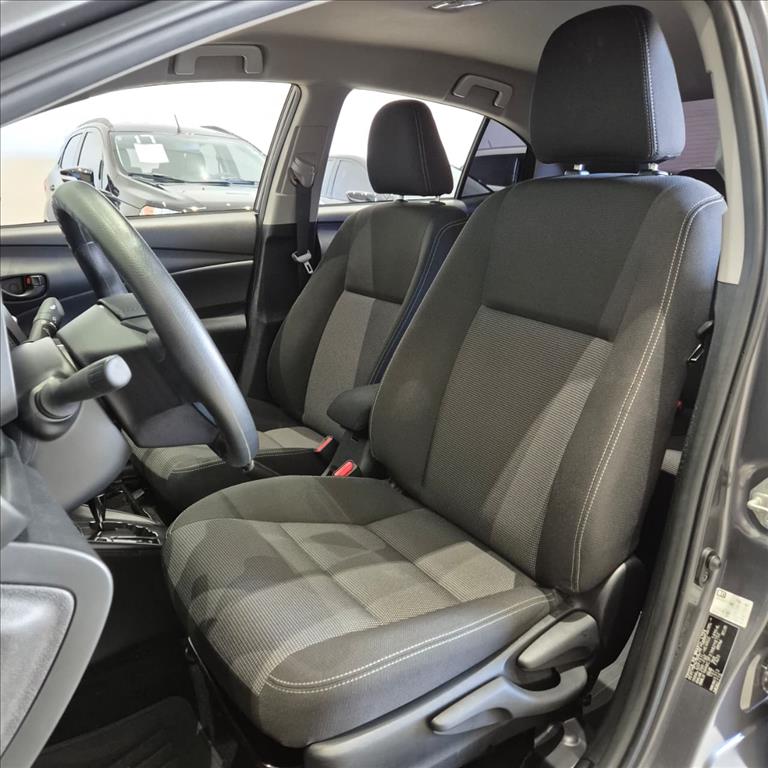 YARIS 1.5 16V FLEX SEDAN XL MULTIDRIVE11