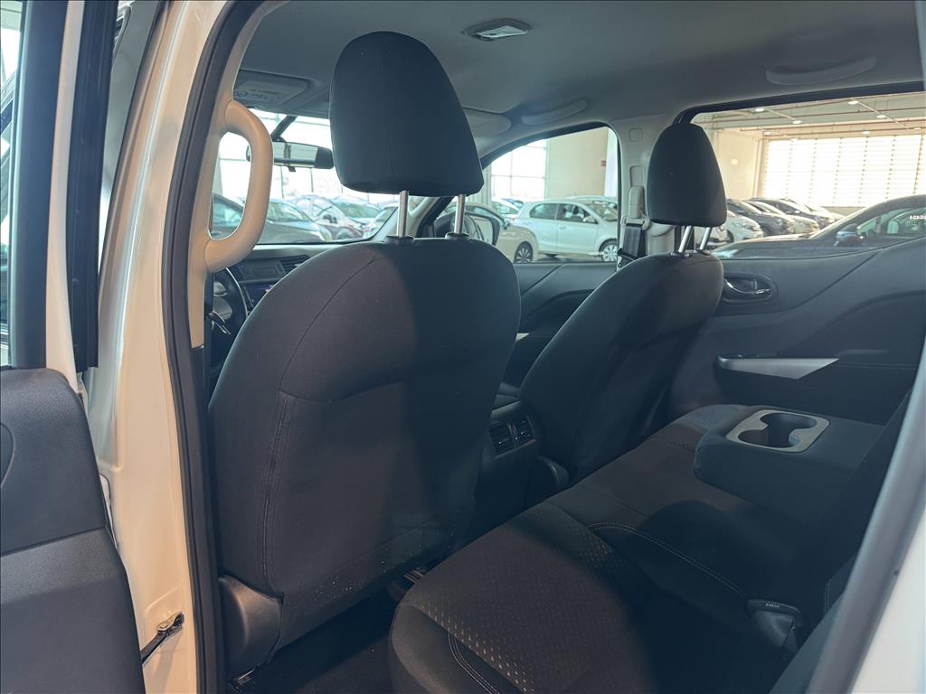 FRONTIER 2.3 16V TURBO DIESEL ATTACK CD 4X4 AUTOMÁTICO12