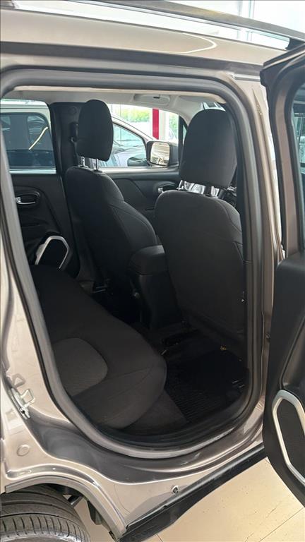 RENEGADE 1.8 16V FLEX SPORT 4P AUTOMÁTICO9