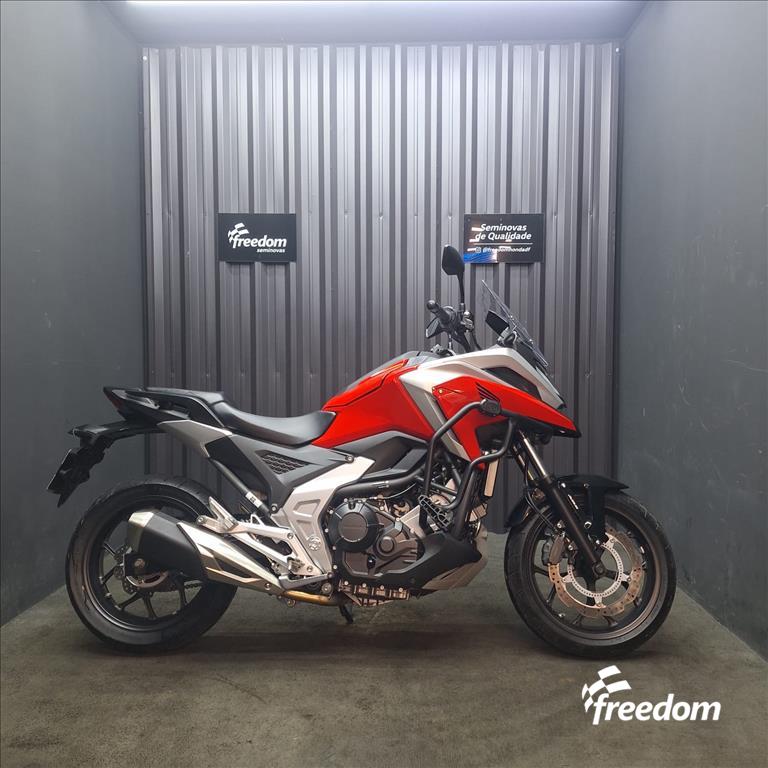 Moto HONDA do modelo NC 750X ABS 2025/2025