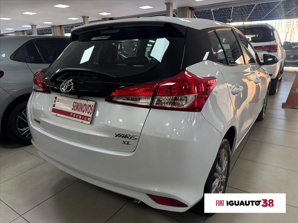 YARIS 1.5 16V FLEX SEDAN XL PLUS CONNECT MULTIDRIVE3