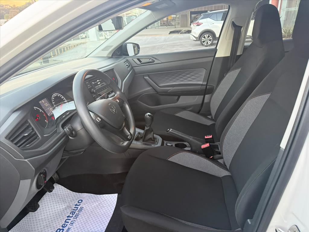 POLO 1.0 MPI TRACK MANUAL10