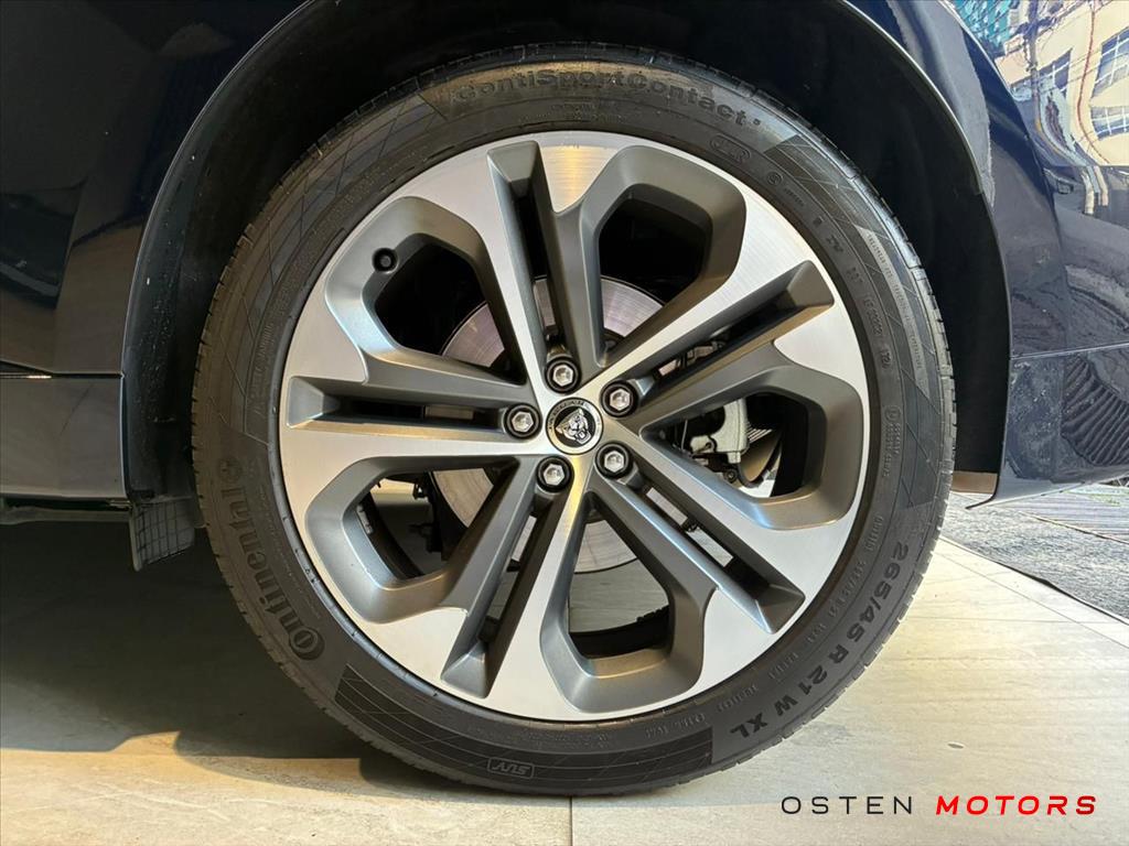 Jaguar-F-PACE-2.0 P400e PHEV R-DYNAMIC SE AWD AUTOMÁTICO