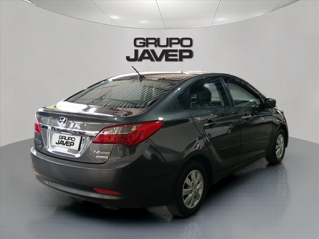 Hyundai HB20S 1.6 Comfort Plus 16V Flex 4P Automático - foto 5