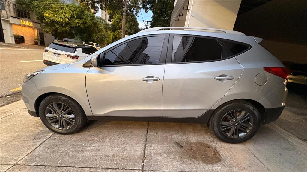 Hyundai-IX35-2.0 MPFI GL 16V FLEX 4P AUTOMÁTICO