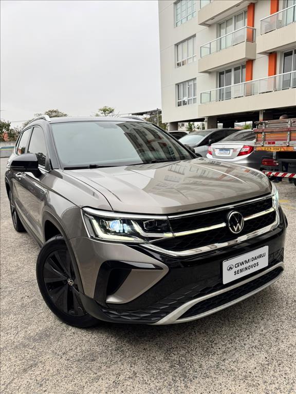 TAOS 1.4 250 TSI TOTAL FLEX HIGHLINE AUTOMÁTICO2