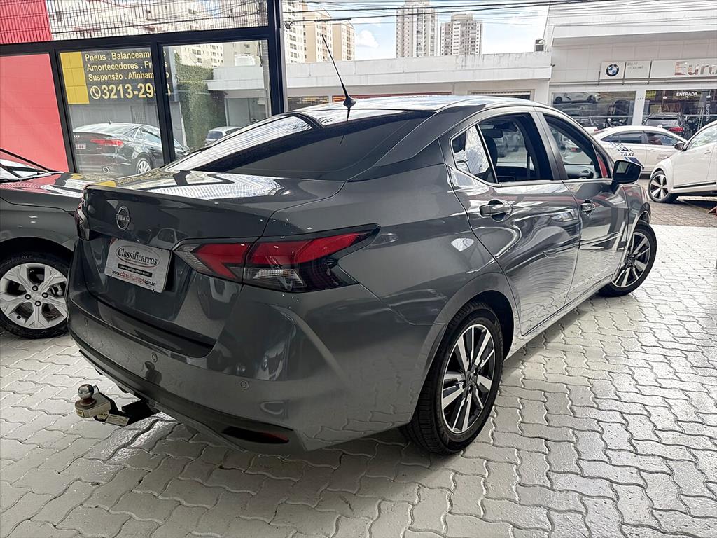 Nissan Versa - 1.6 16V FLEX ADVANCE XTRONIC