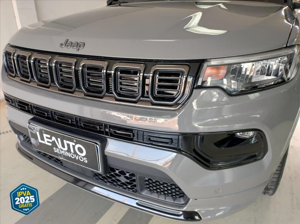 COMPASS 2.0 HURRICANE 4 TURBO GASOLINA BLACKHAWK AT93