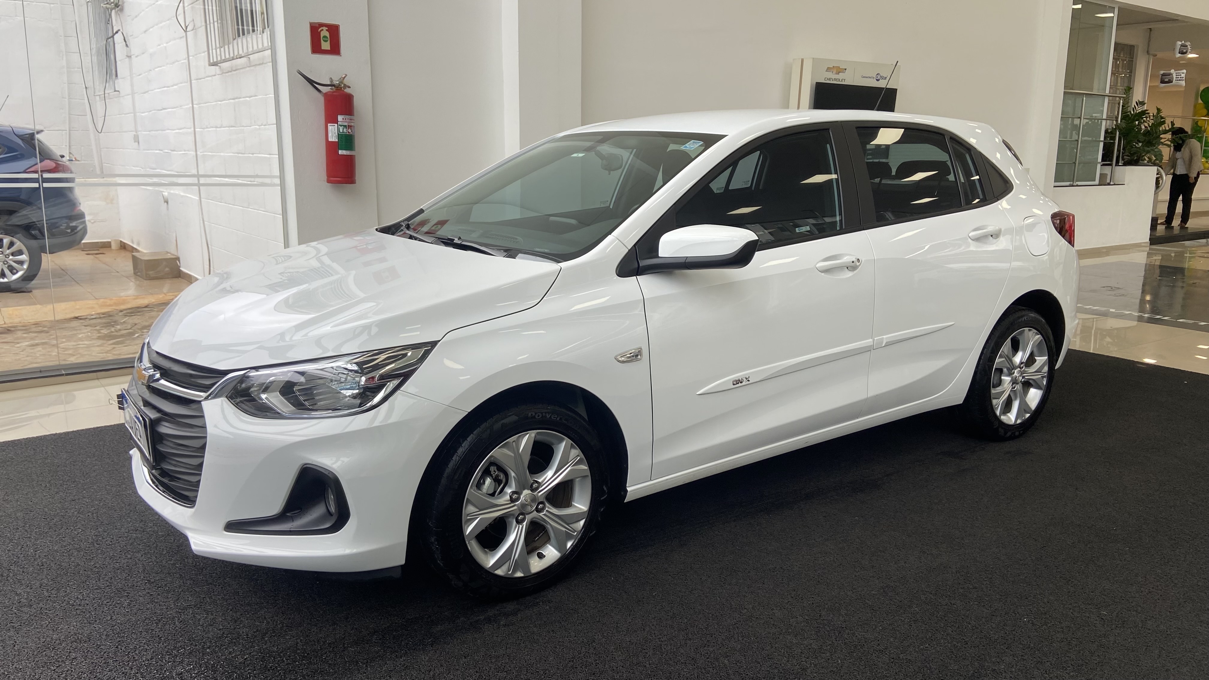 Chevrolet Onix 1.0 Turbo Flex LTZ Automático - foto 5