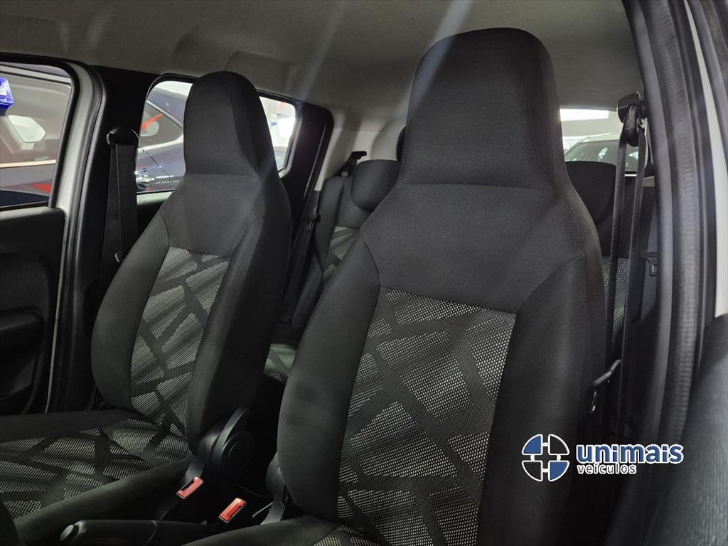 FIAT MOBI 1.0 EVO FLEX EASY ON MANUAL — foto 4