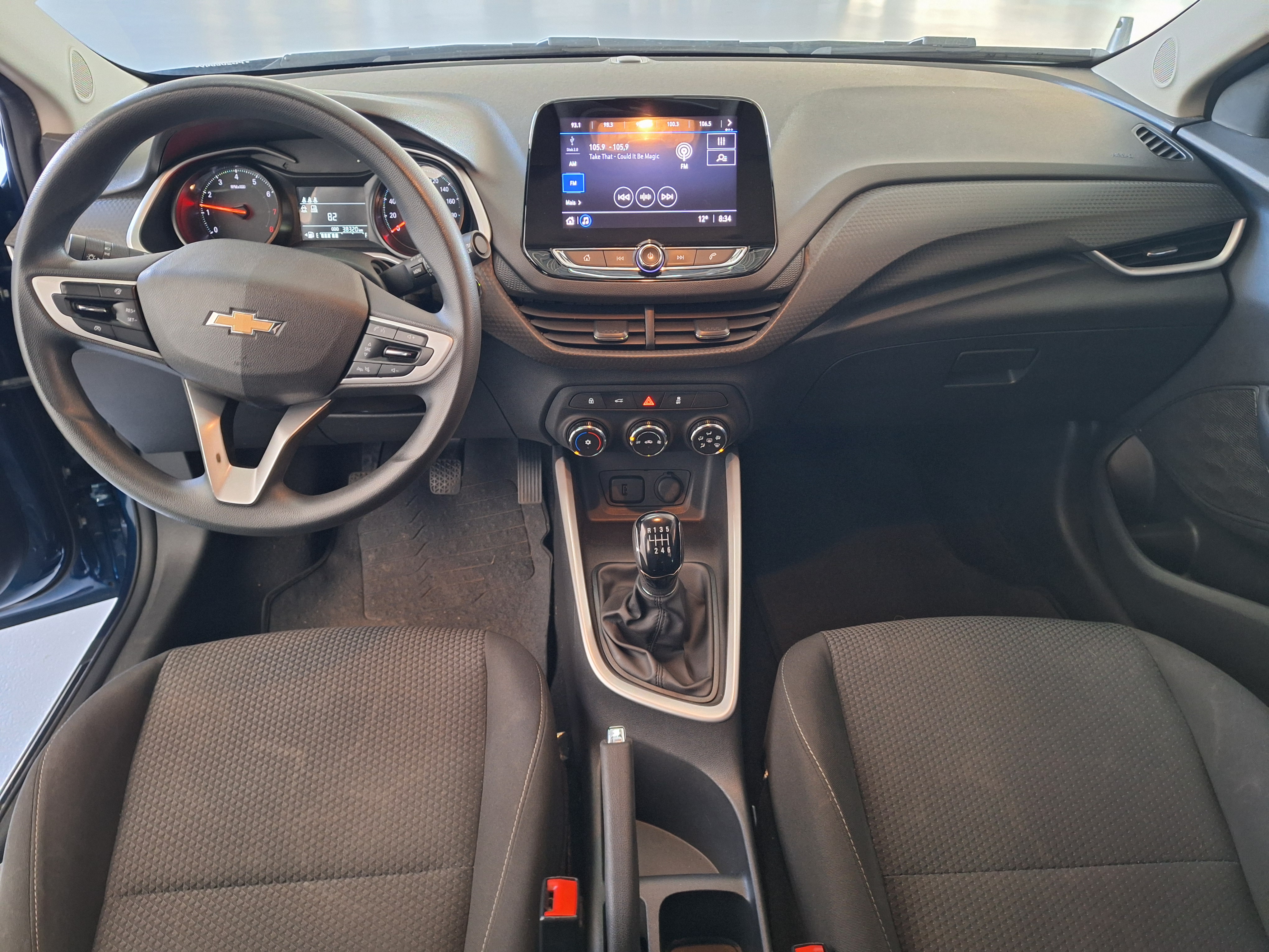 GM - Chevrolet-ONIX-1.0 FLEX LT MANUAL