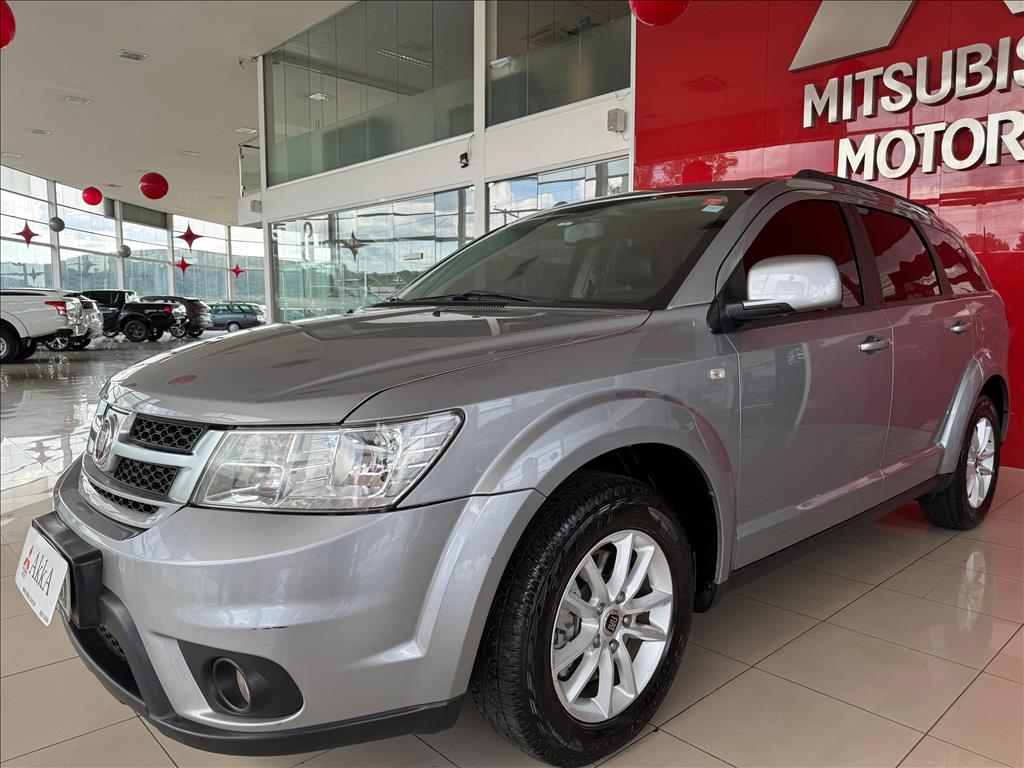 Fiat-FREEMONT-2.4 PRECISION 16V GASOLINA 4P AUTOMÁTICO