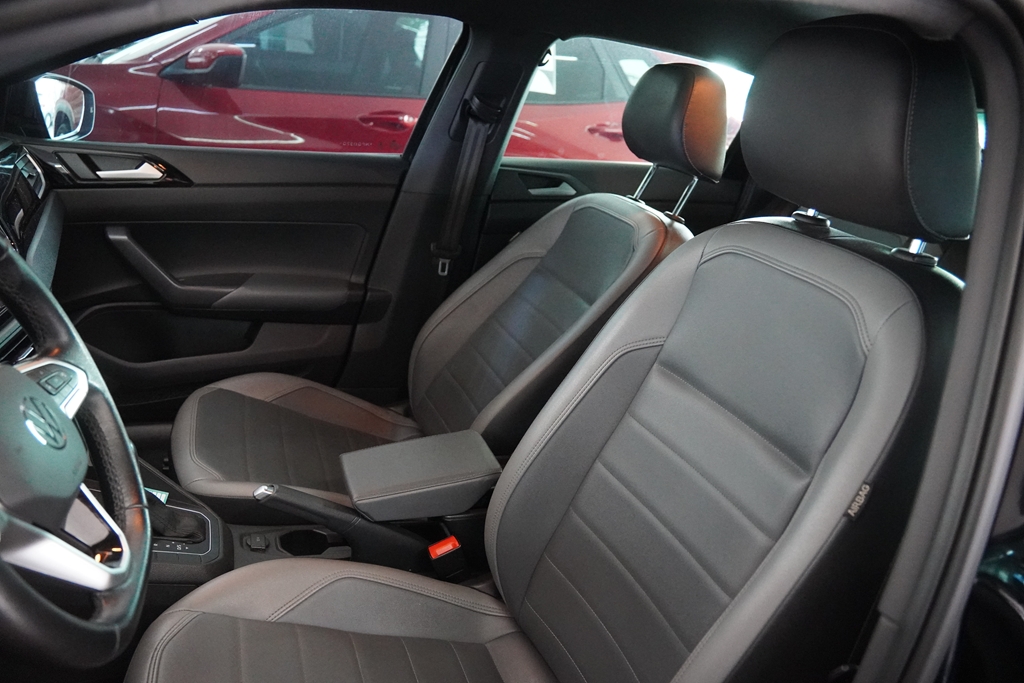 NIVUS 1.0 200 TSI TOTAL FLEX HIGHLINE AUTOMÁTICO5