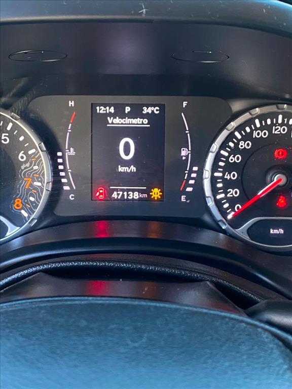 RENEGADE 1.3 T270 TURBO FLEX LONGITUDE AT64