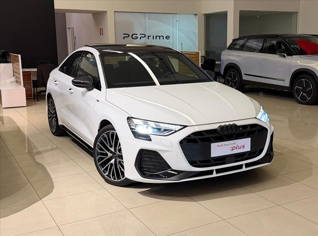 A3 2.0 40 TFSI GASOLINA SEDAN PERFORMANCE BLACK S-TRONIC0